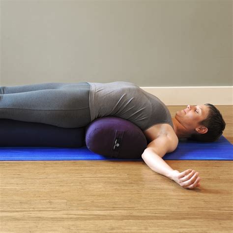 yoga bolster 